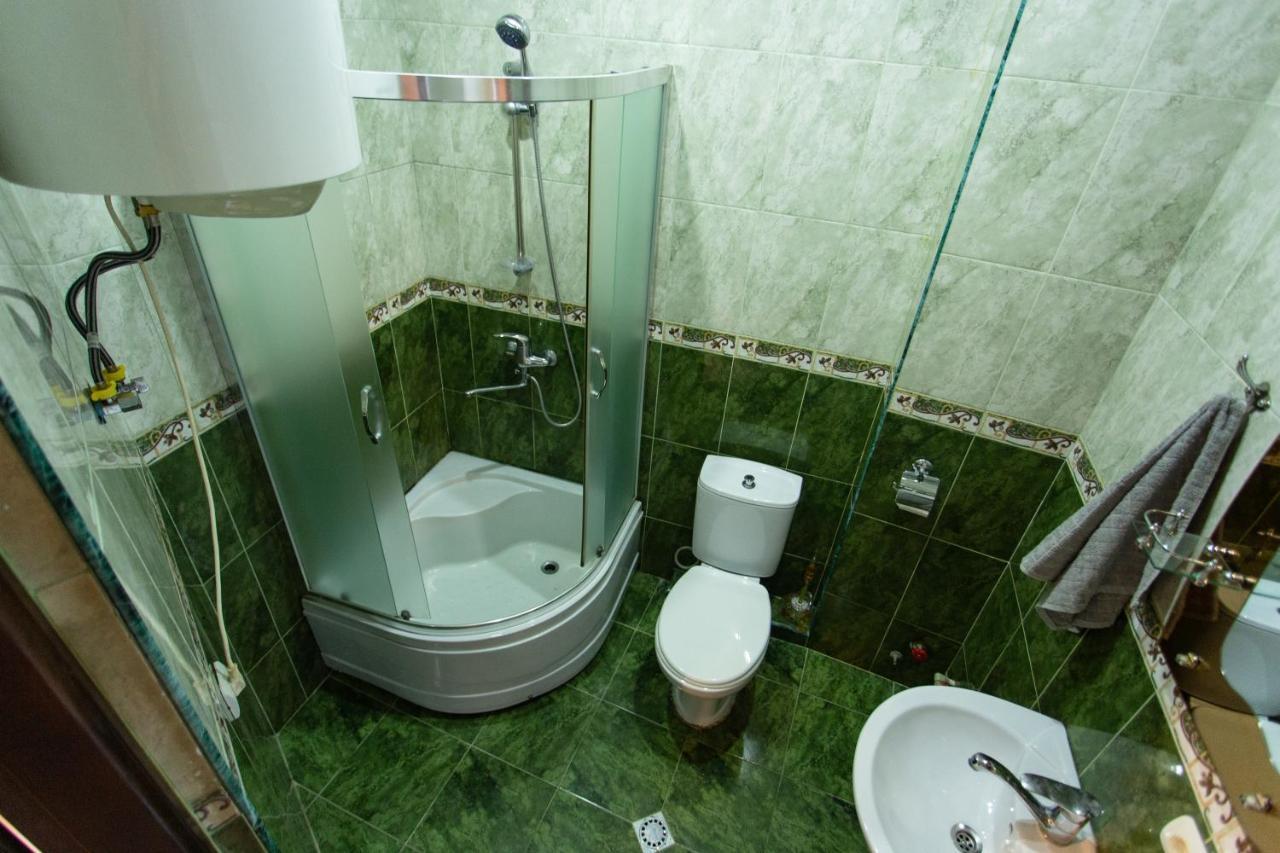 Apartments In The Historical Center Of Batumi, Near The Seaside Park エクステリア 写真