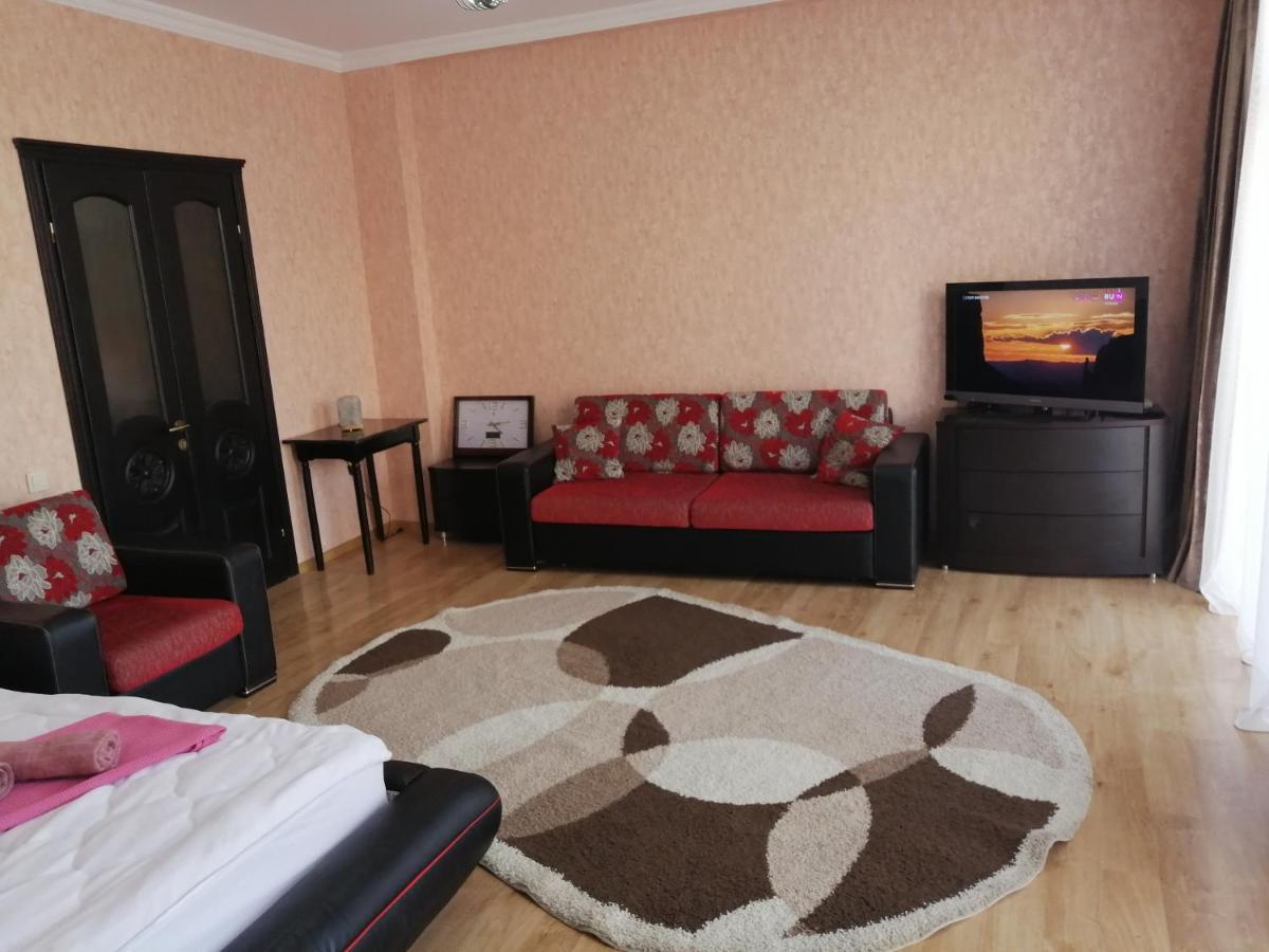 Apartments In The Historical Center Of Batumi, Near The Seaside Park エクステリア 写真
